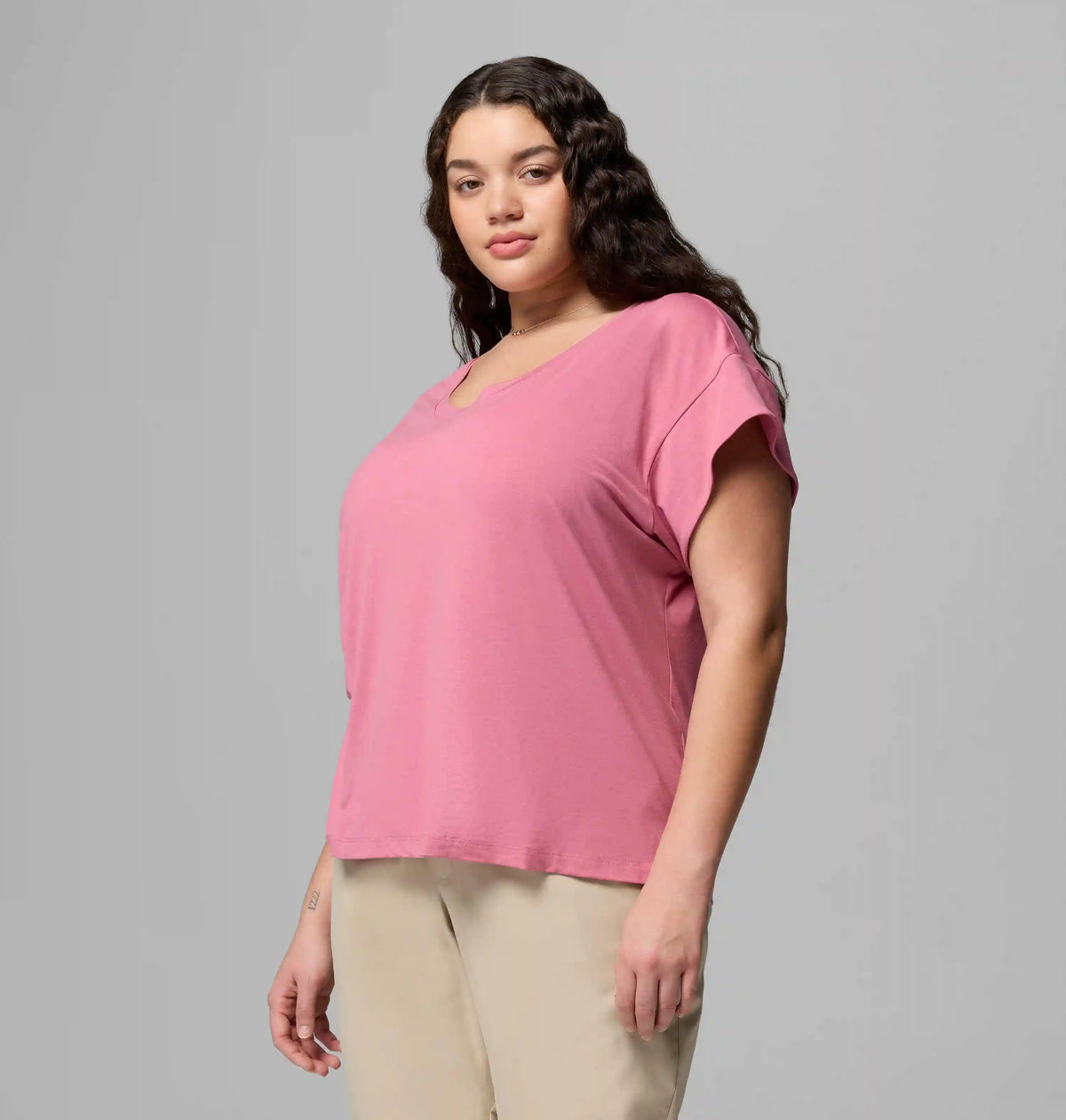 Women's Daniela Falls V-Neck Short Sleeve Tee - Plus Size