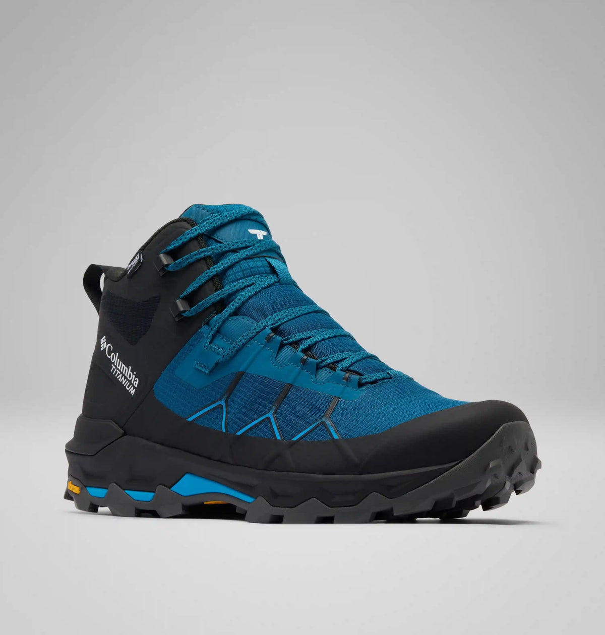 Men's Peakfreak Titanium OutDry Mid Shoe
