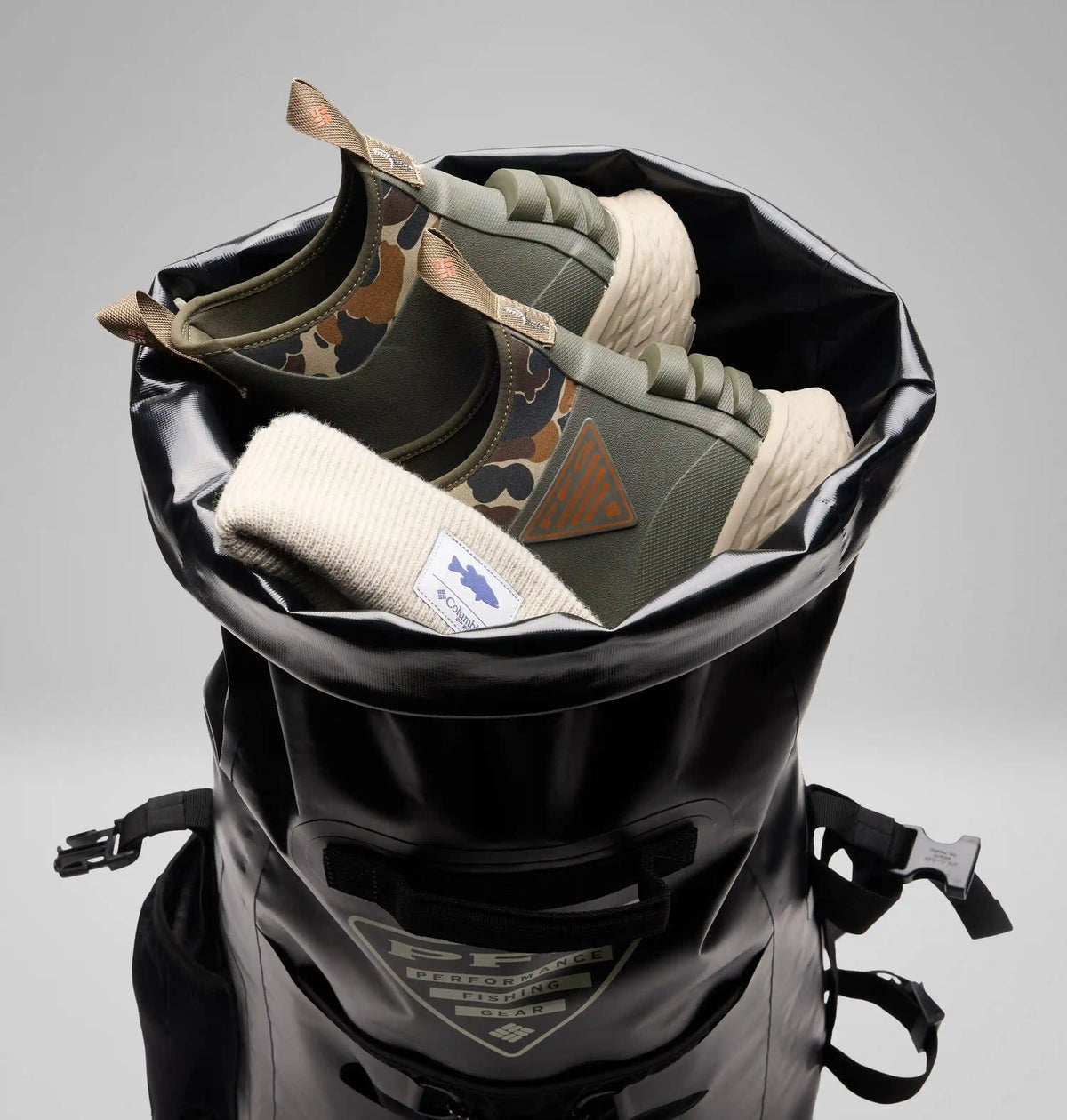 PFG Snug Corner 35L Backpack